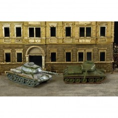 T 34/85 (x2) Italeri 1/72