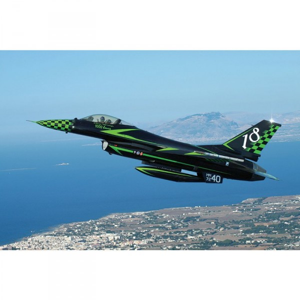 Maquette avion : F-16 A/ADF déco spéciale - Italeri-2694