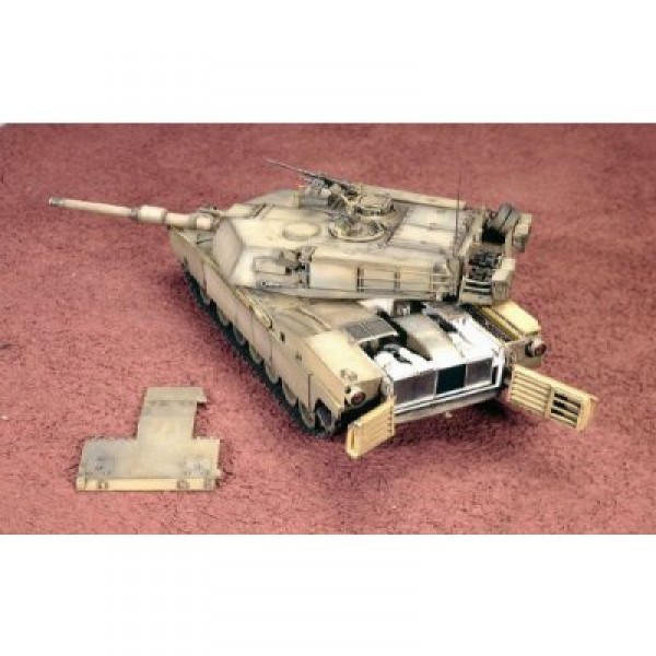 Maquette Char : M1A1 Abrams  - Italeri-6438