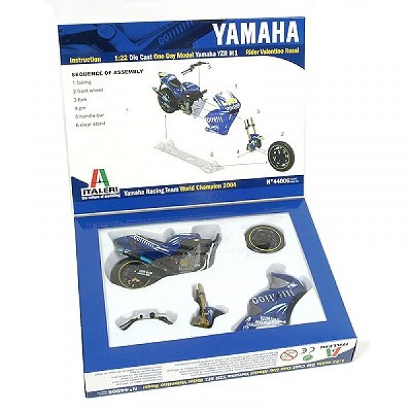 Modèle réduit - Yamaha YZR M1 2004 Valentino Rossi - Italeri-44006