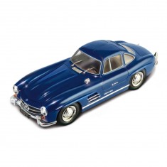 Model car: Mercedes Benz 300 SL Gull Wing