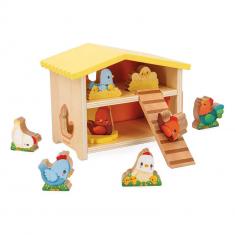 Wooden figurines: My first chicken coop