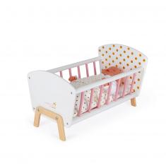 Doll bed: Candy chic