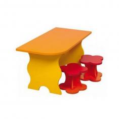 Coin repas ligne bonbon avec table et 2 tabourets