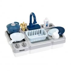 Miele kitchen sink with functional faucet