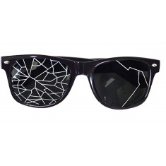 Zerbrochene Linseneffektbrille