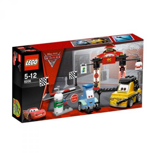 Lego 8206 - Cars 2 : Tokyo Pit Stop - Lego-8206