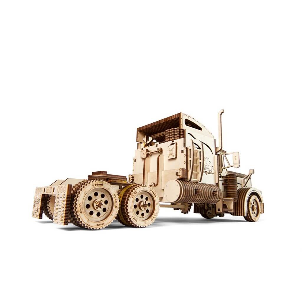 Maquette en bois camion de pompier à assembler