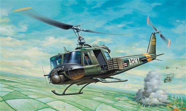 Maquette hélicoptère : UH-1B Huey