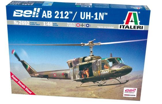 Maquette hélicoptère : AB 212 / UH 1 N