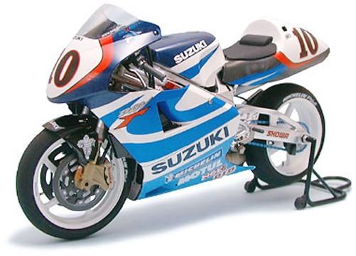 Maquette Moto : Suzuki RGV XR89