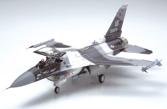 Maquette avion : F-16C/N Aggressor-Adversary