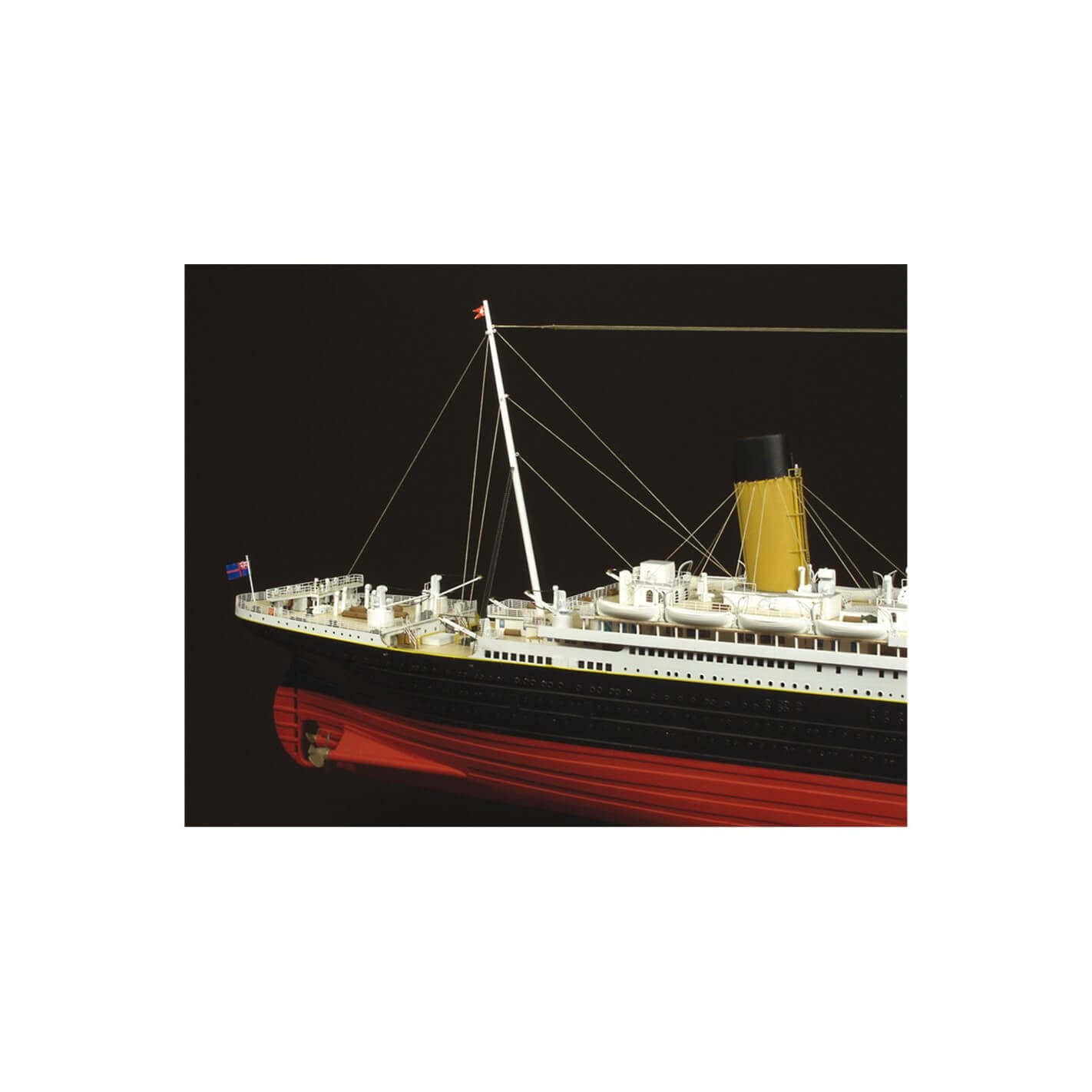 Maquette bateau en bois : RMS Titanic - Jeux et jouets OCCRE - Avenue des  Jeux
