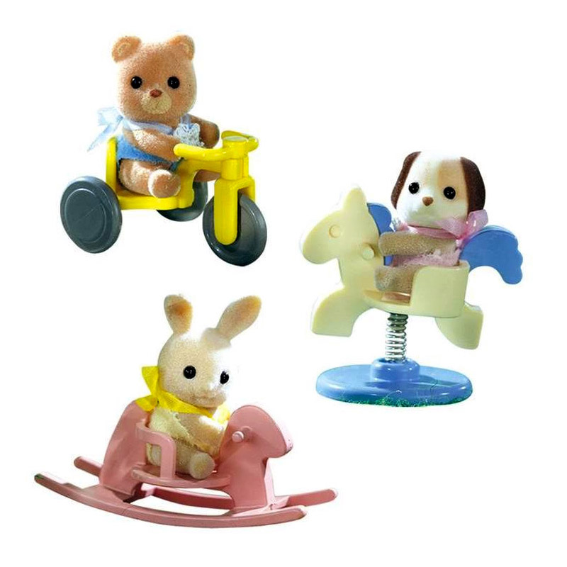 Sylvanian Family 4391 : Valisette figurine avec accessoire - Jeux et jouets Sylvanian  Families - Avenue des Jeux