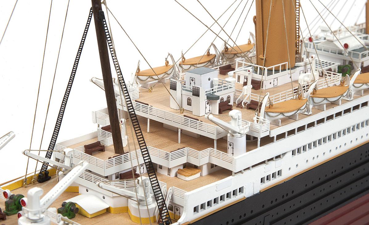 Maquette bateau en bois : RMS Titanic - Jeux et jouets OCCRE