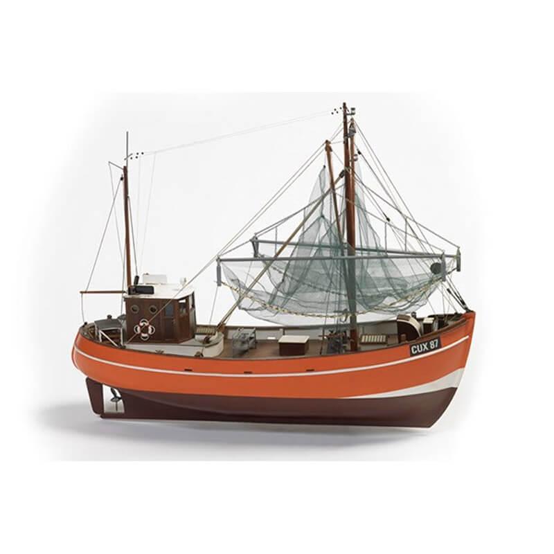 Maquette bateau en bois : Bateau de pêche aux crabes Cux 87