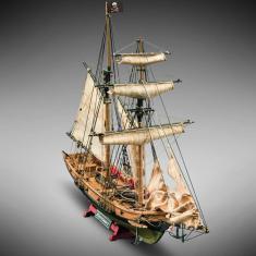Model boat in wood : Blackbeard