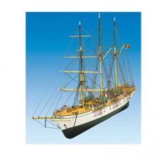 Maquette de bateau en bois : Mercator