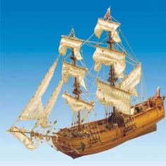 Schiffsmodell aus Holz: Golden Star