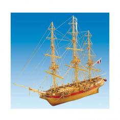 Schiffsmodell aus Holz: Astrolabe