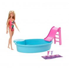 Barbie and her swimming pool