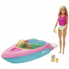Muñeca Barbie y su barco.