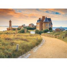 500 piece puzzle: Towards the Ploumanac'h lighthouse, Brittany