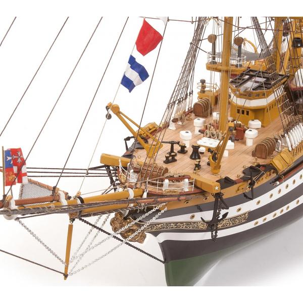 Amerigo Vespucci Basic 1:100 sans voile OCCRE - 15006B