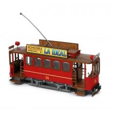 Wooden tram model: Madrid