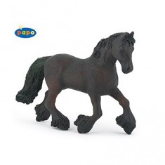 Figurine Cheval Frison : Jument