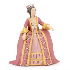 Queen Mary figurine