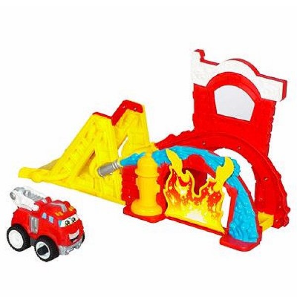 Camion de pompier et circuit - Chuck and Friends - Hasbro-97819-97820