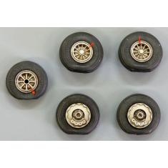 Wheels for DC-6/C-118 - 1:72e - Plus model