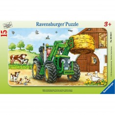 Puzzle de estructura: 15 piezas: Tractor en la granja