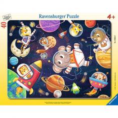 40 piece frame puzzle: Animals in space