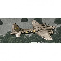 220-piece airplane model: Flying Fortress B-17F Memphis Belle