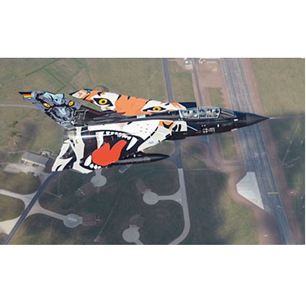 Maquette avion : Tornado Black Panther - Revell-04660