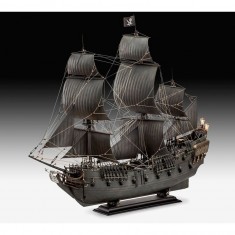 Ship model: Pirates of the Caribbean Revenge of Salazar: Black Pearl
