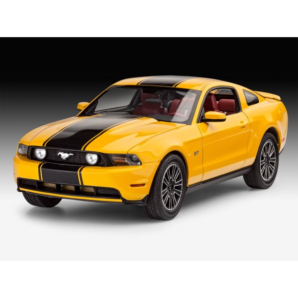 Maquette Model Set - REVELL - Ford Mustang GT 2010 - 115 pièces