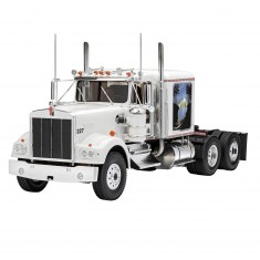 Kenworth W-900 - 1:25e - Revell