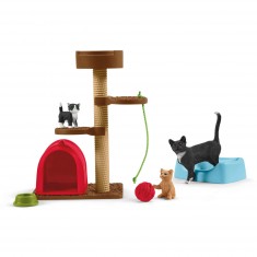 Figurines chats : Aire de jeu pour chats adorables