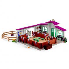 Large Equestrian Arena