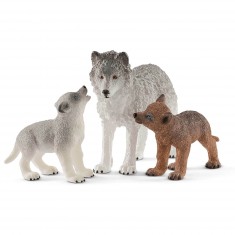 Figuras de mamá lobo con cachorros