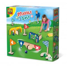 Marble golf: Wooden minigolf course