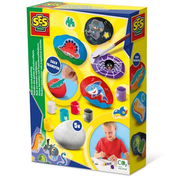 Painting pebbles and stickers - SEScreative-14289