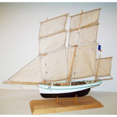 Maquette en bois - Bisquine La Granvillaise