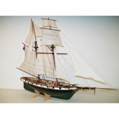 Wooden model - schooner La Recouvrance