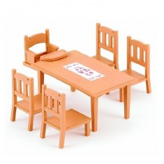 Sylvanian Family 4506: Dining table