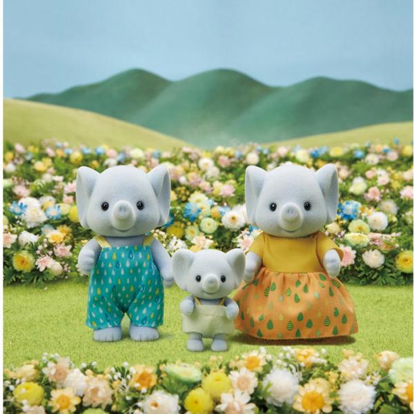 Sylvanian Families 5376: The Elephant Family - Sylvanian-5376