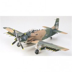 Maquette avion : Douglas A-1J Skyraider U.S. Air Force